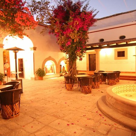 Hotel Villa Del Villar ケレタロ エクステリア 写真