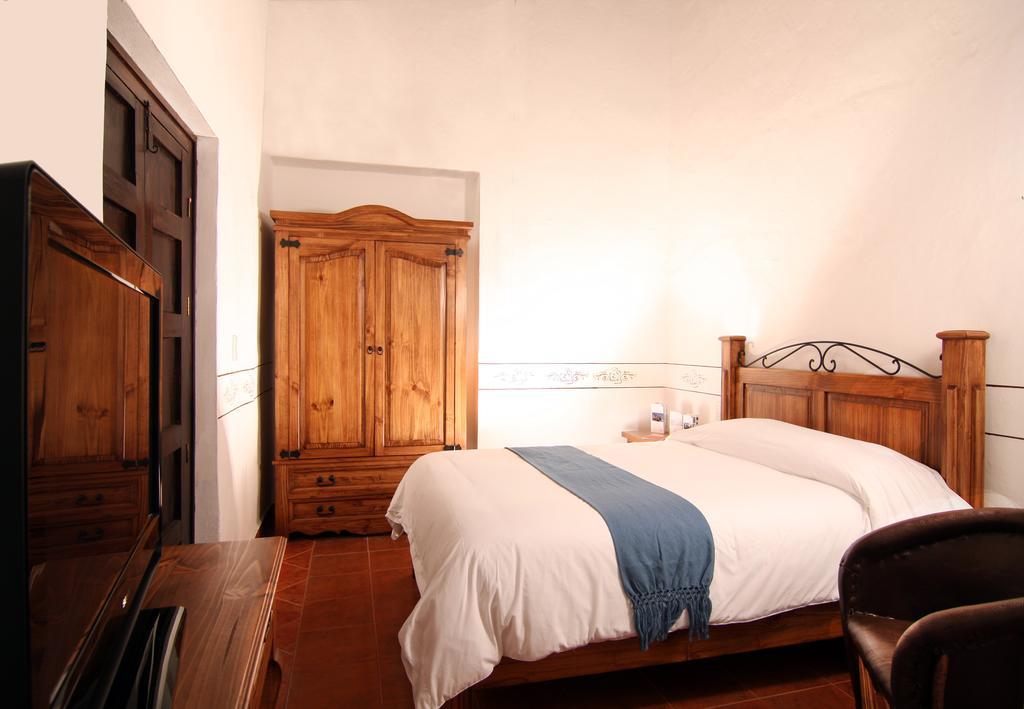 Hotel Villa Del Villar ケレタロ エクステリア 写真